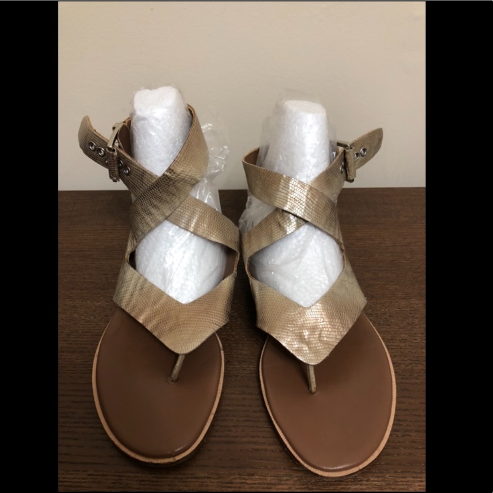 Donald Pliner Lola sandal 9.5